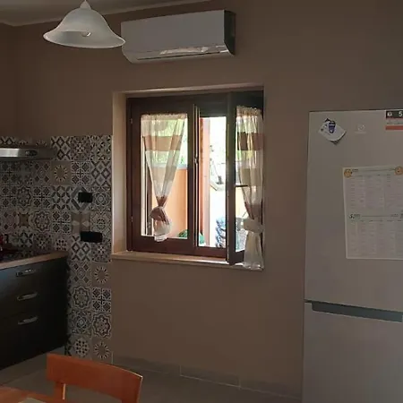 Aurora Villaggio Porto Ada A 2 Passi Dal Mare ピッツォ