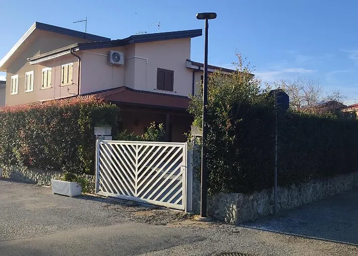 Aurora Villaggio Porto Ada A 2 Passi Dal Mare * 皮佐